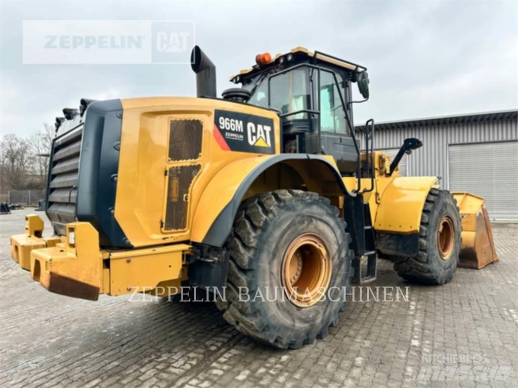 CAT 966M Wielladers