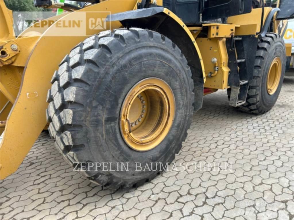 CAT 966M Wielladers