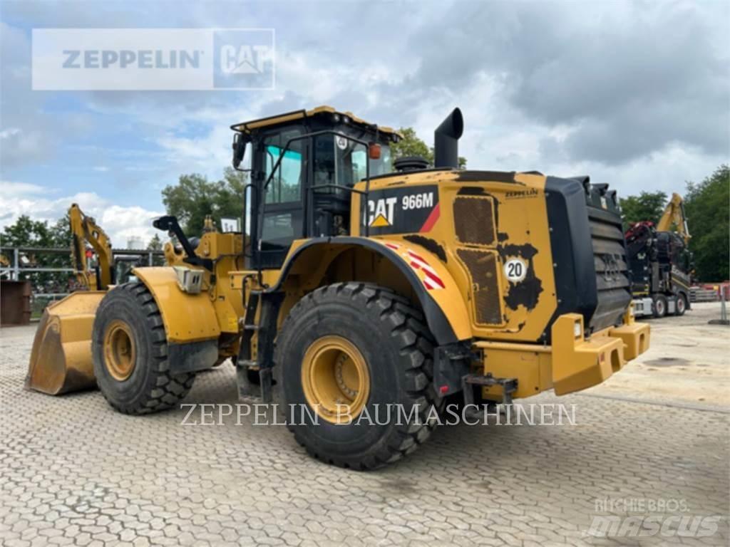 CAT 966M Wielladers