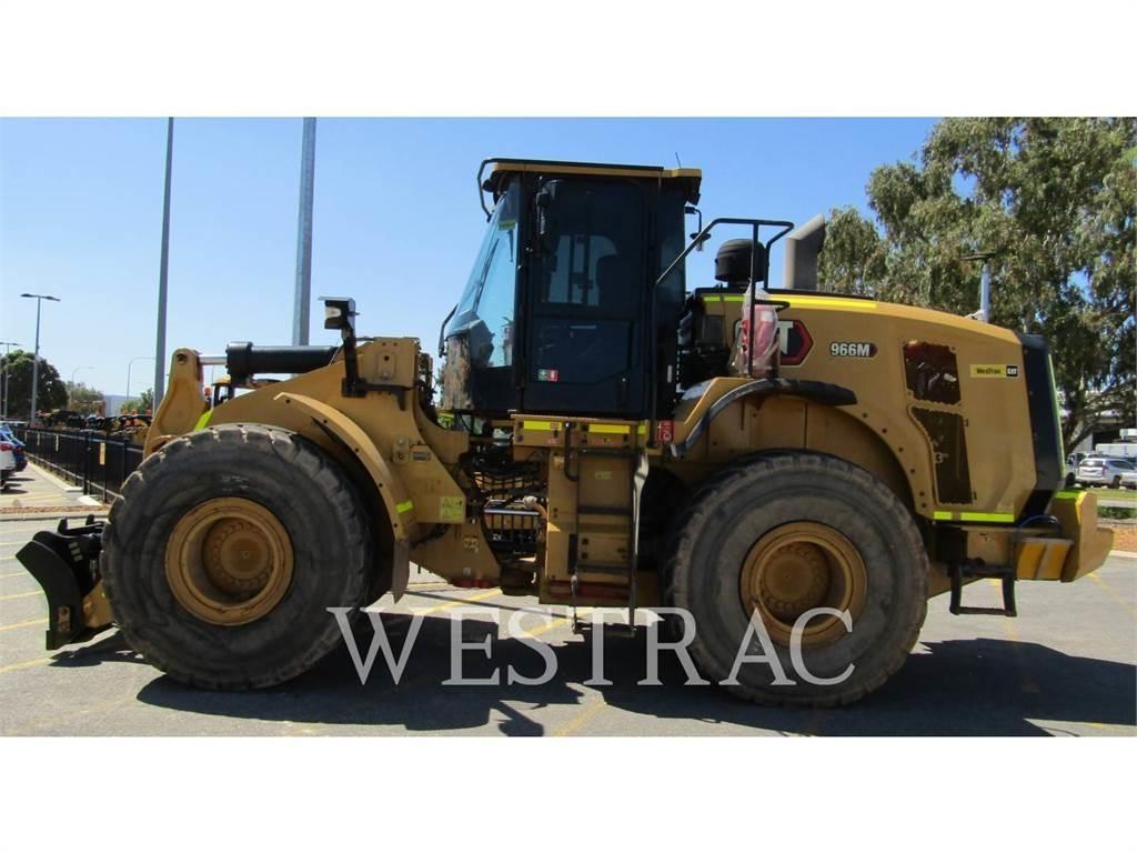 CAT 966M Wielladers