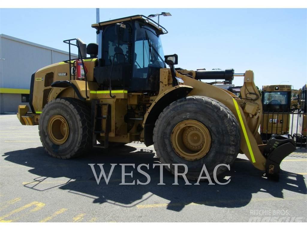 CAT 966M Wielladers