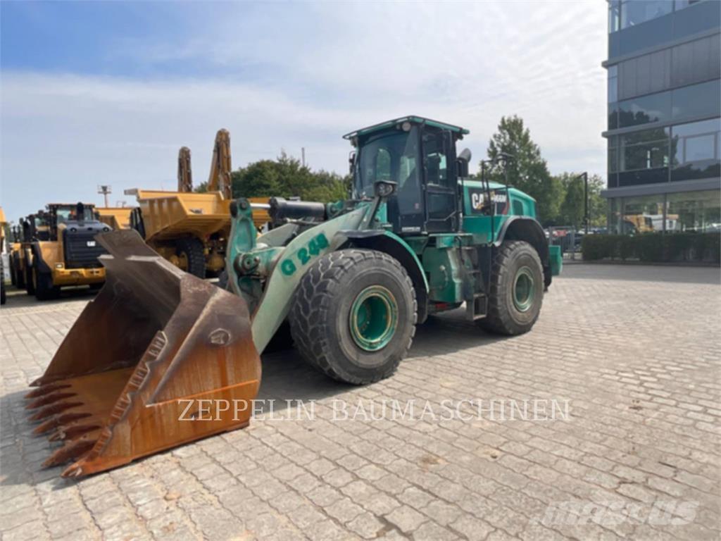 CAT 966M Wielladers