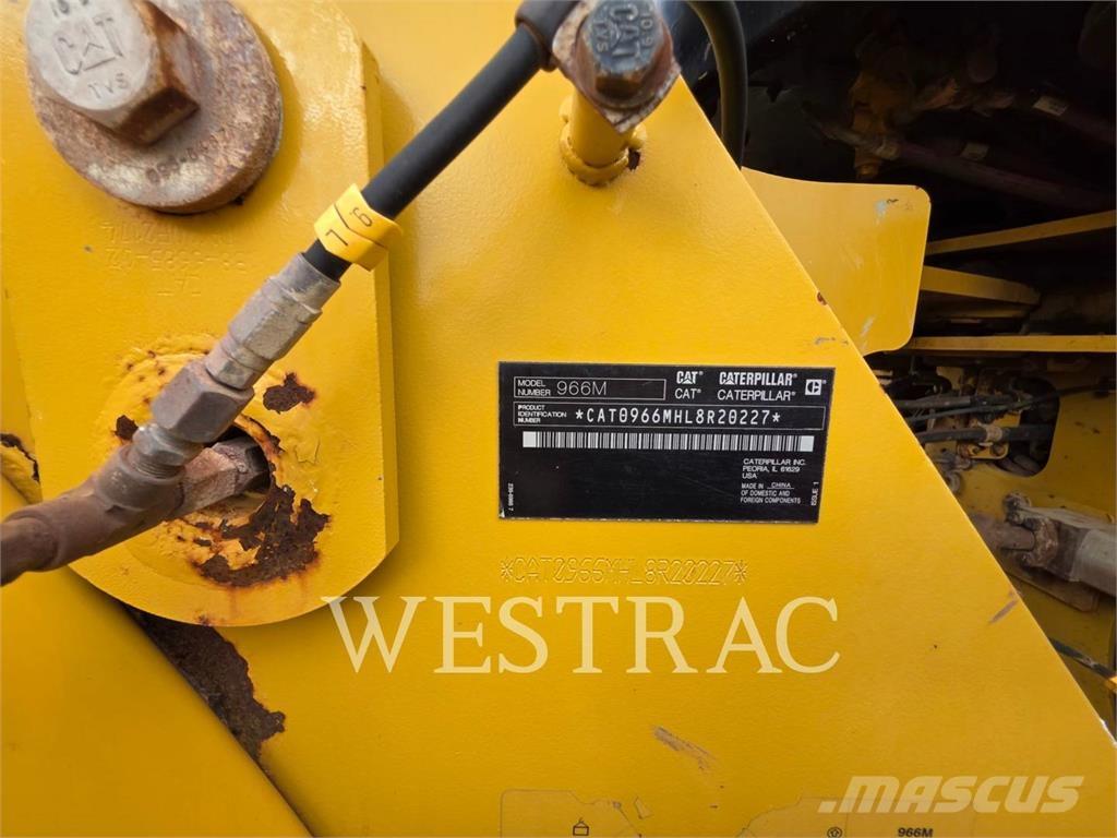 CAT 966M Wielladers