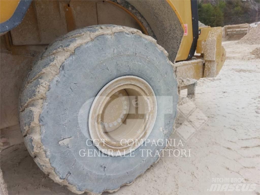 CAT 972M Wielladers