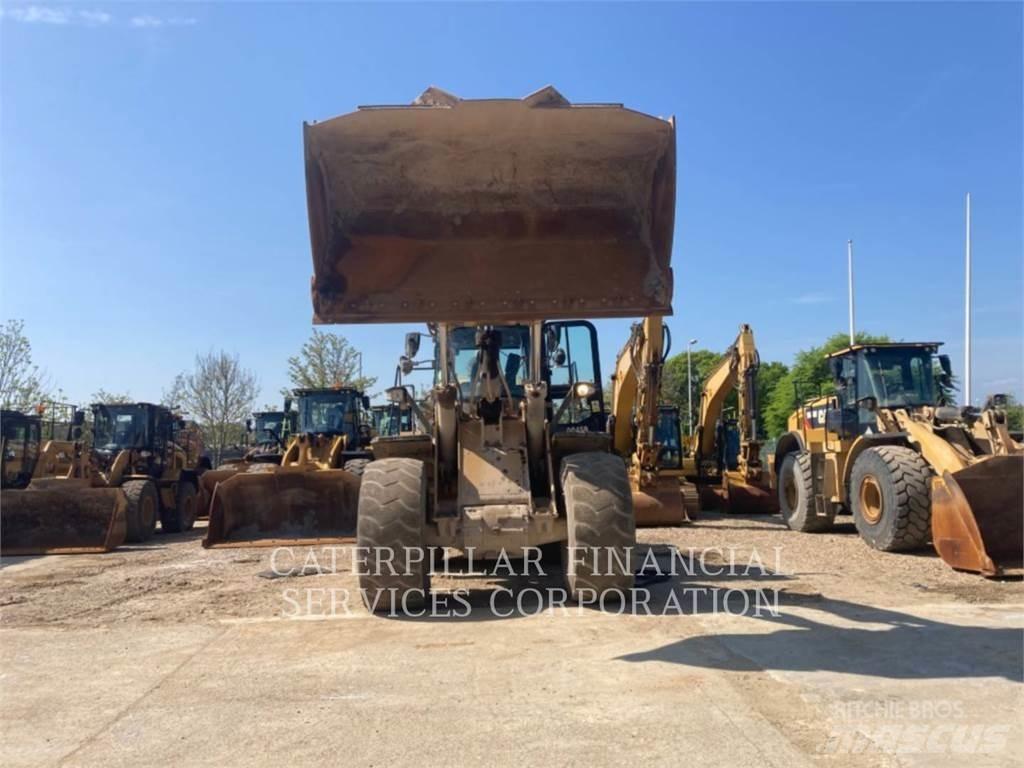 CAT 972M Wielladers