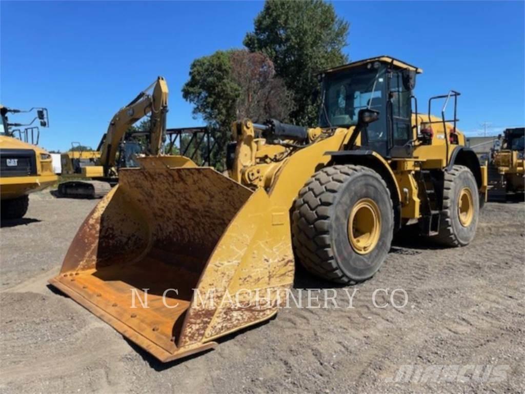 CAT 972M Wielladers