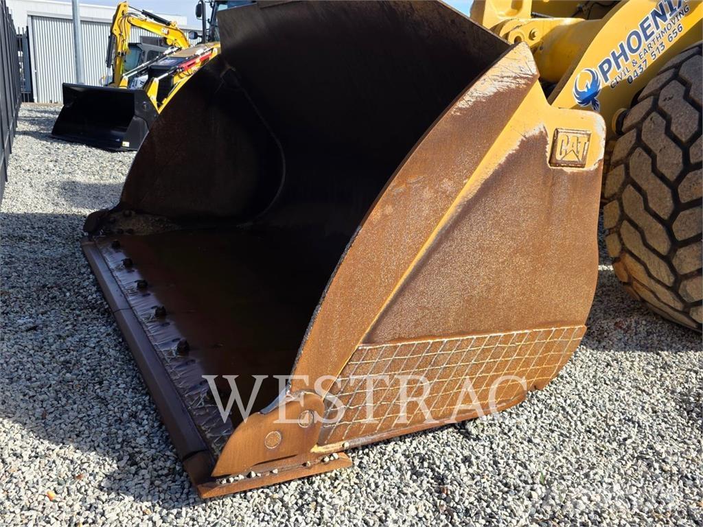 CAT 972M Wielladers