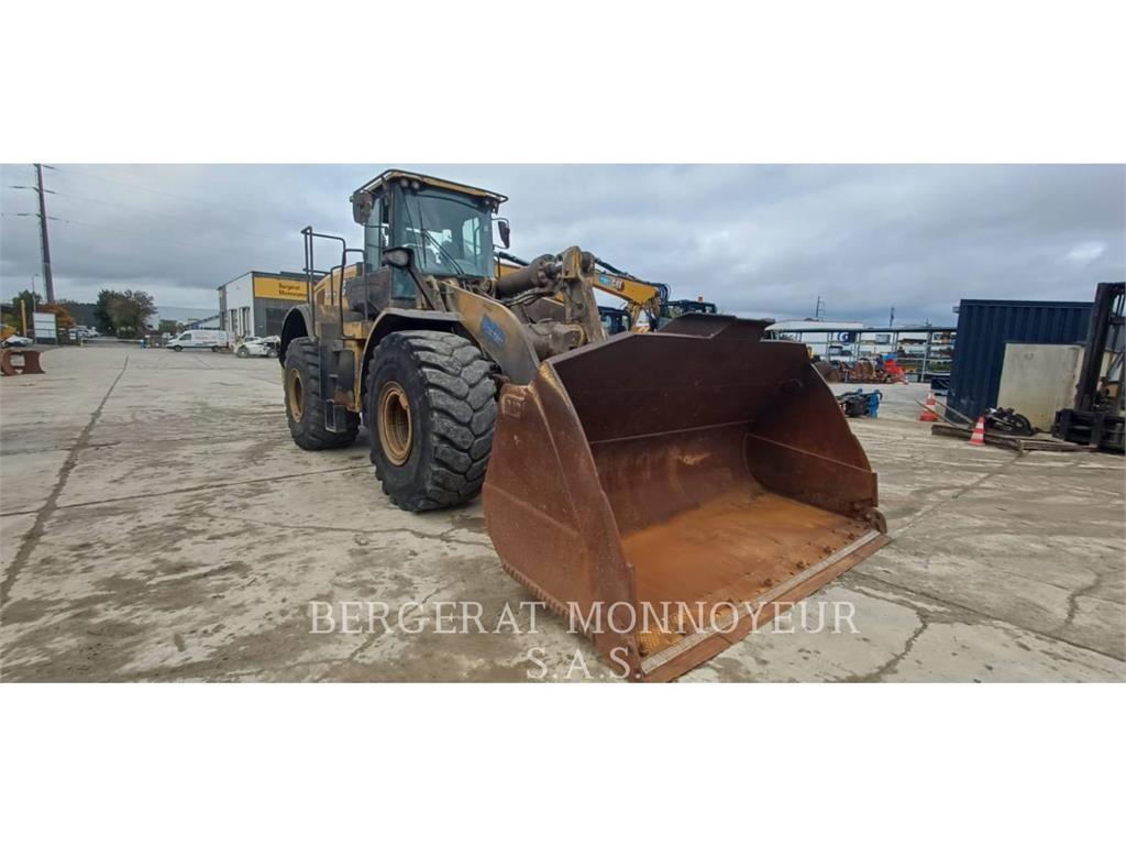 CAT 972M XE Wielladers