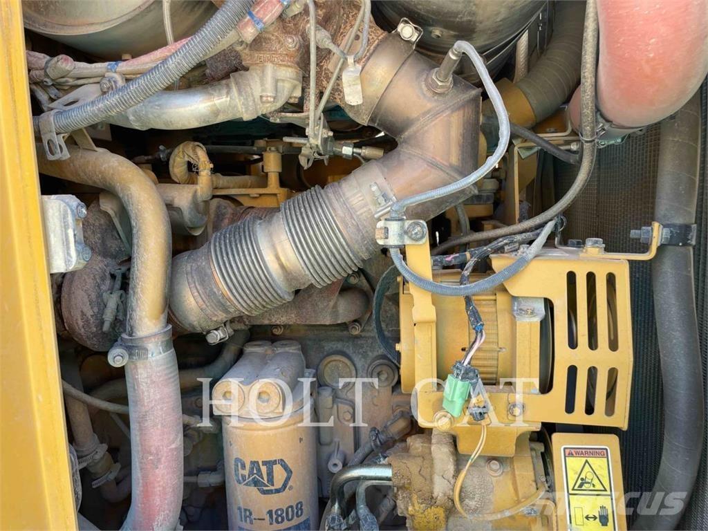 CAT 973K Rupsladers