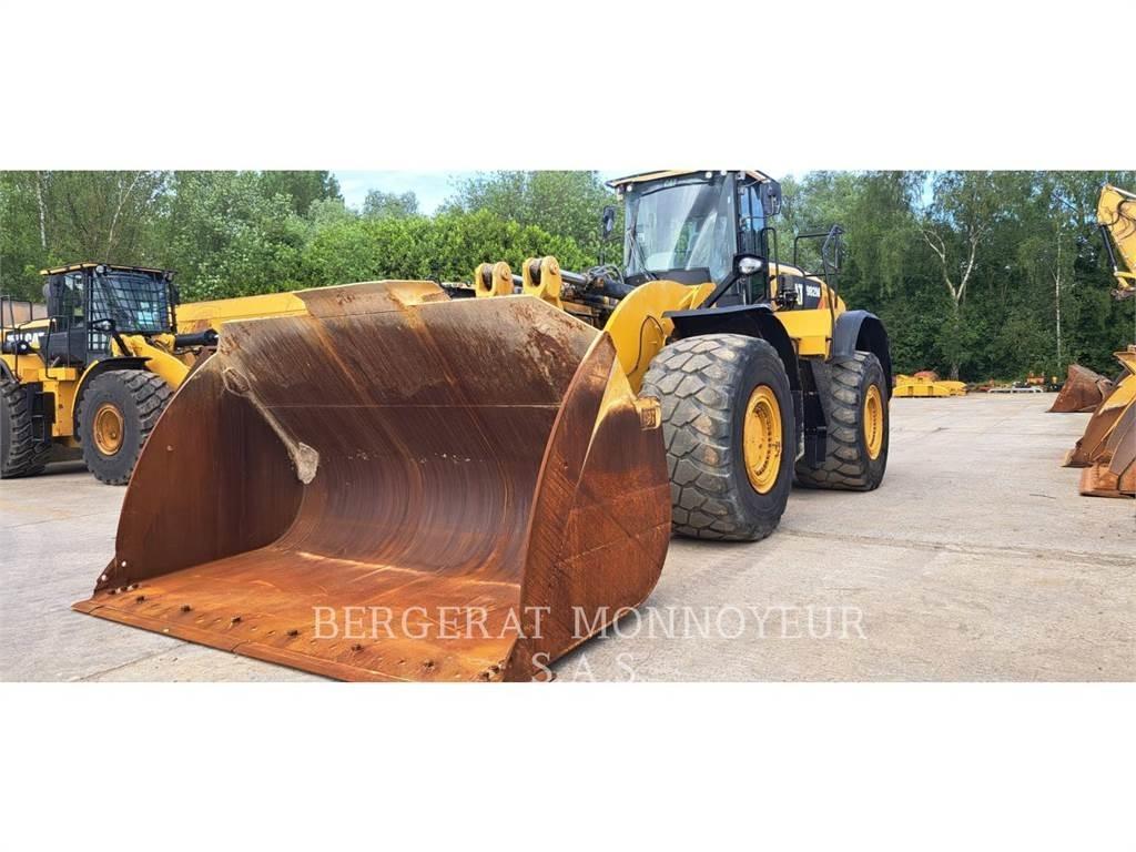 CAT 982M Wielladers