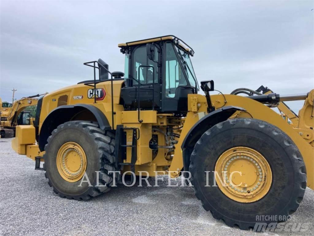 CAT 982M Wielladers