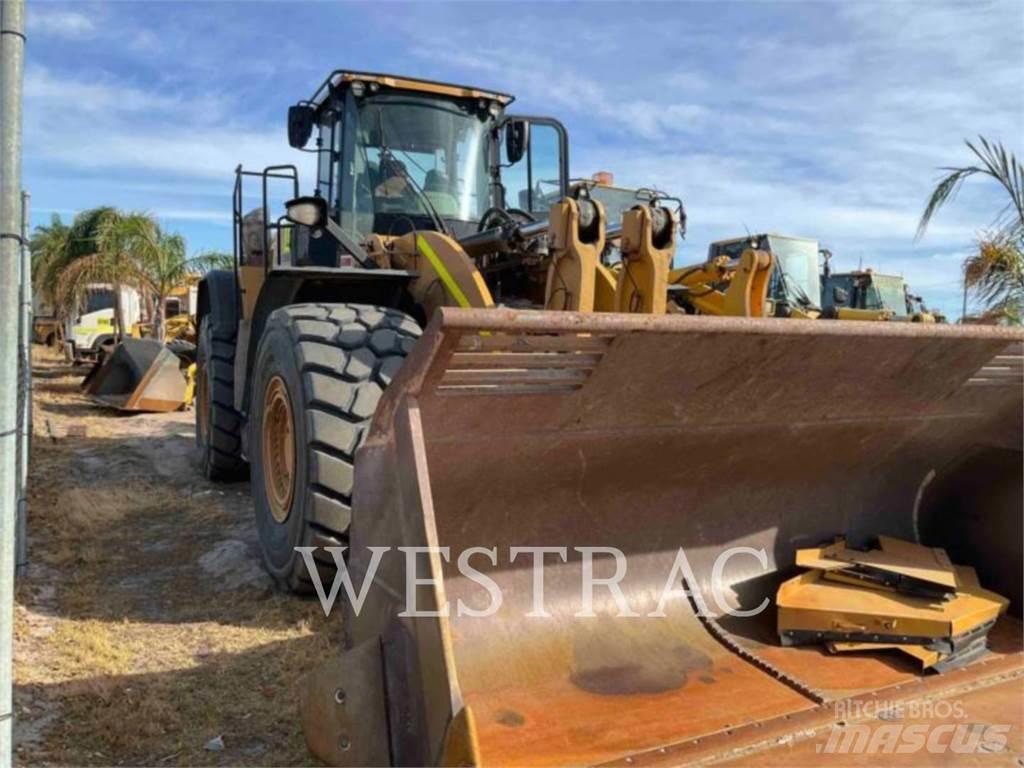 CAT 982M Wielladers