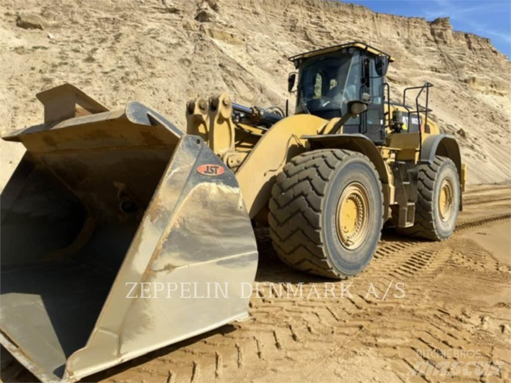 CAT 982M Wielladers