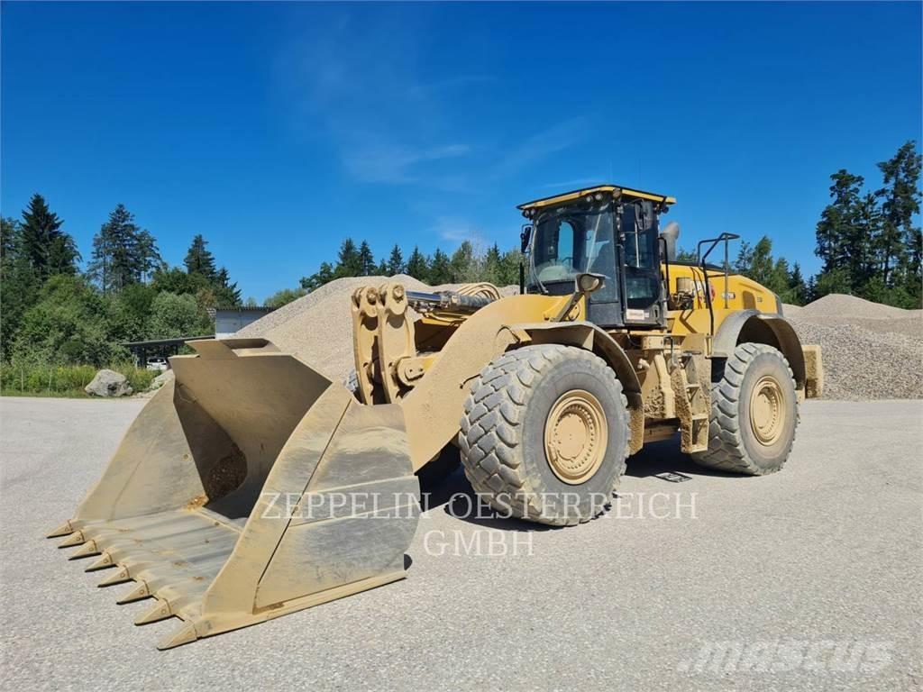 CAT 982M Wielladers