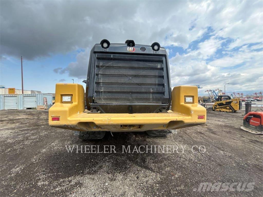CAT 982M Wielladers