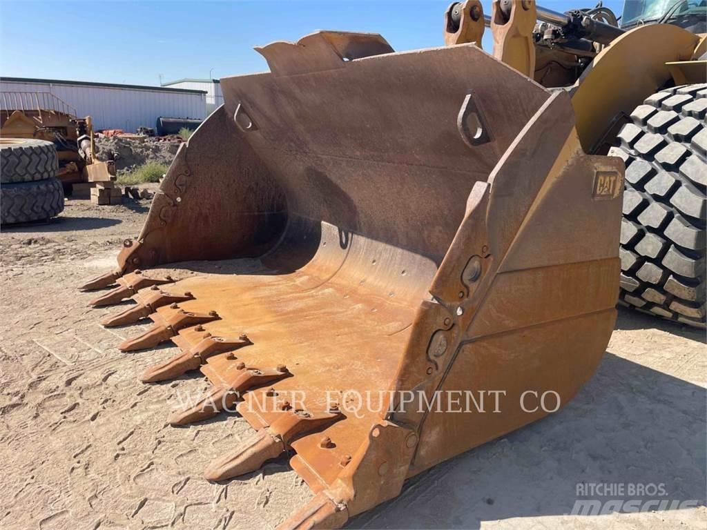 CAT 982M Wielladers