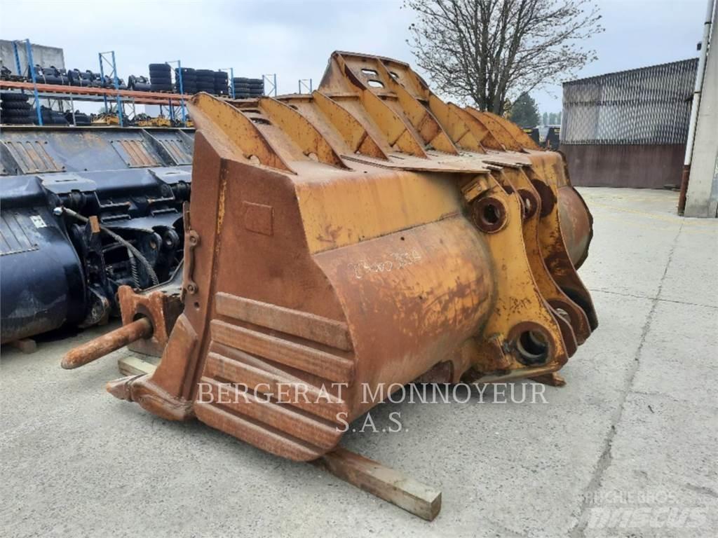 CAT 988 Bakken