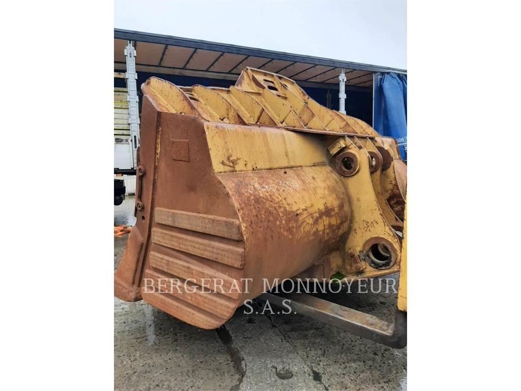 CAT 988 Bakken