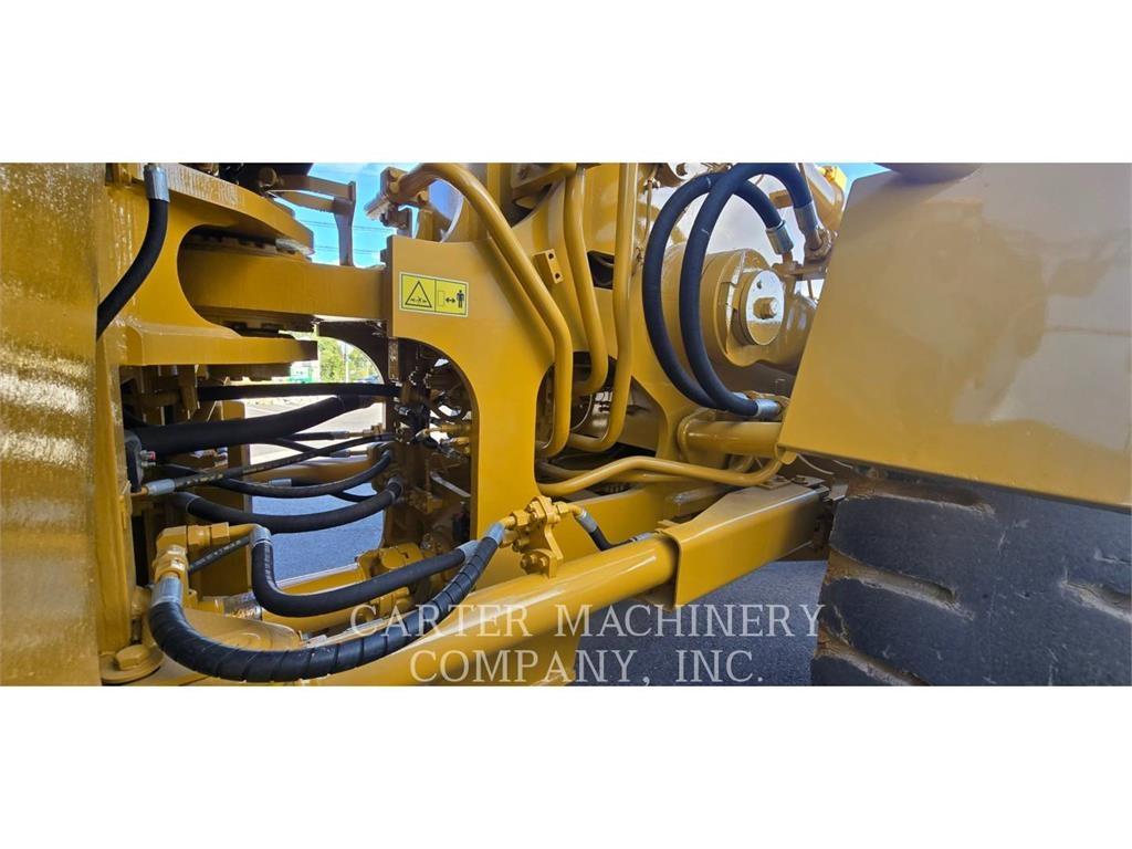 CAT 988H RBLD Wielladers