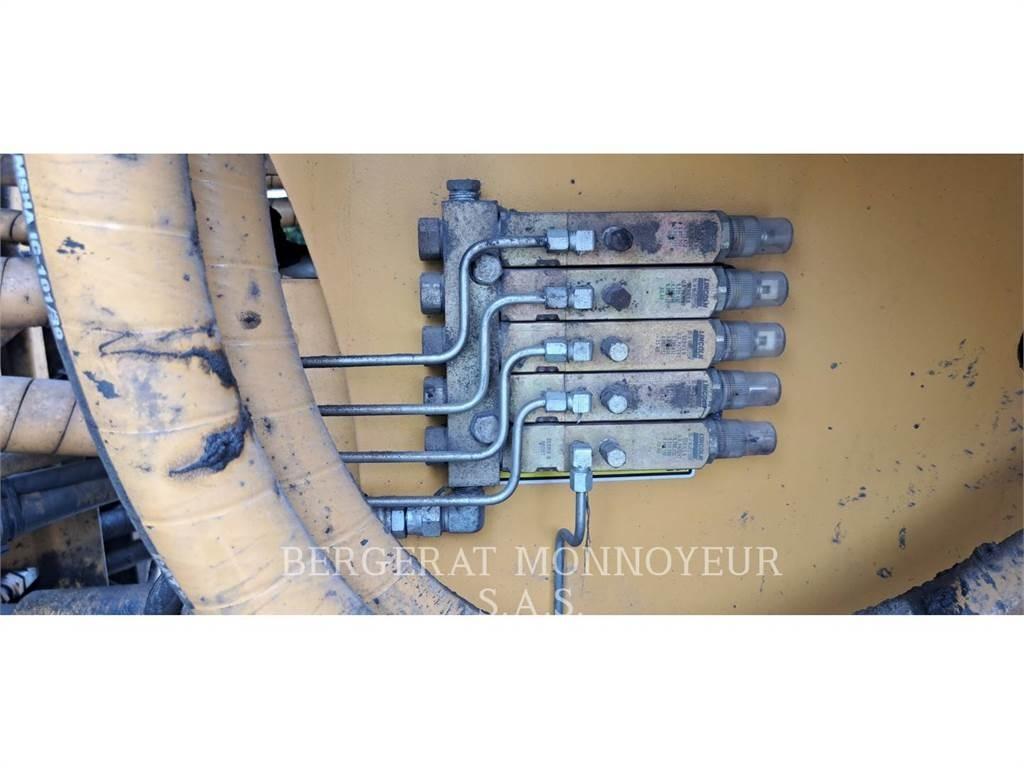 CAT 988K Wielladers