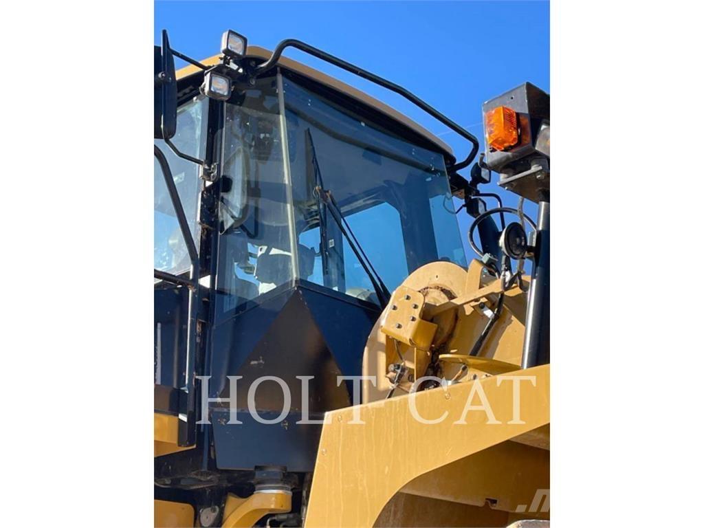 CAT 988K Wielladers
