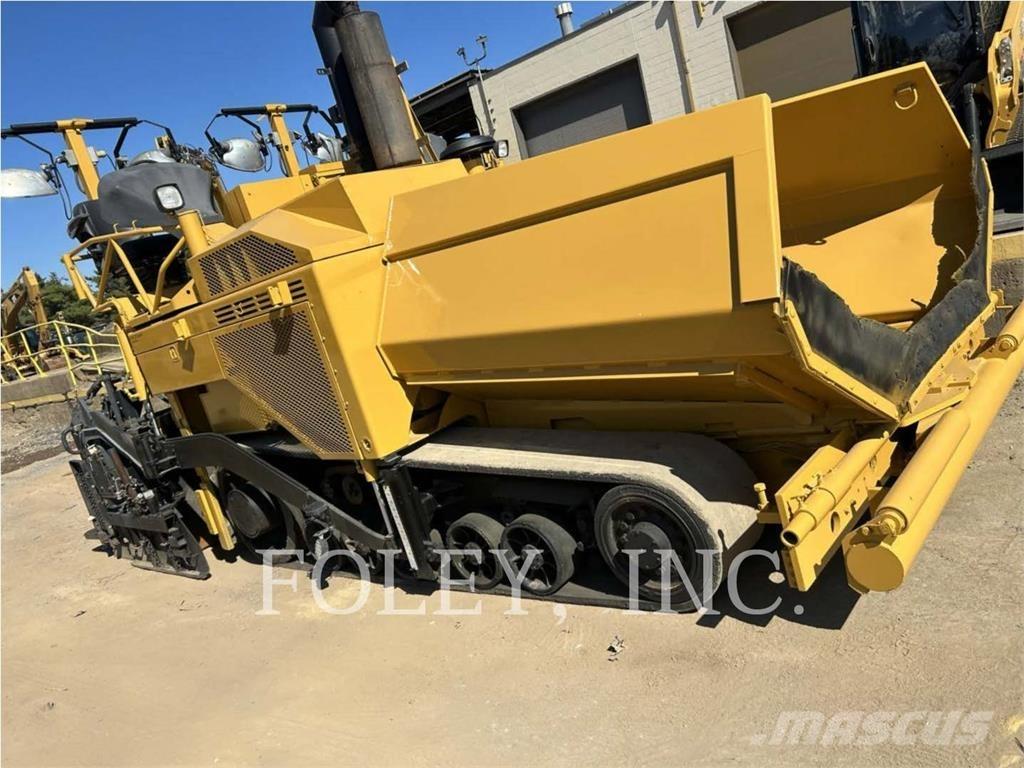 CAT AP-1055D Asfaltafwerkmachines