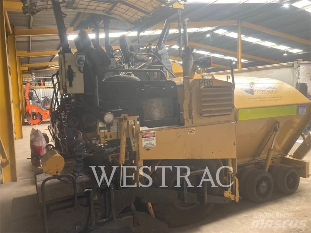 CAT AP-300 Asfaltafwerkmachines