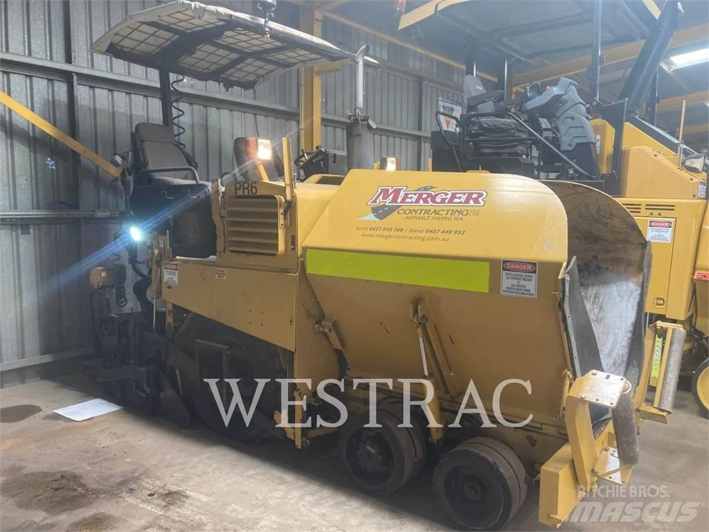 CAT AP-300 Asfaltafwerkmachines
