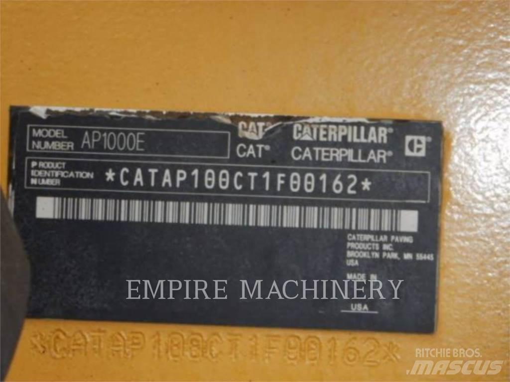 CAT AP1000E Asfaltafwerkmachines