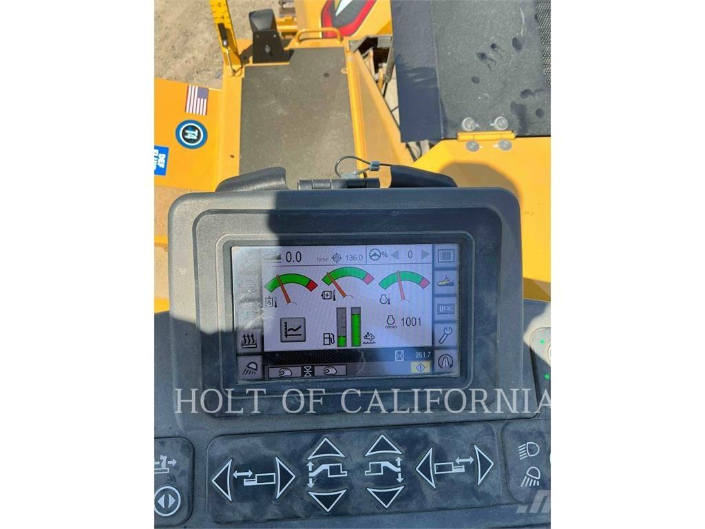 CAT AP1055 Asfaltafwerkmachines