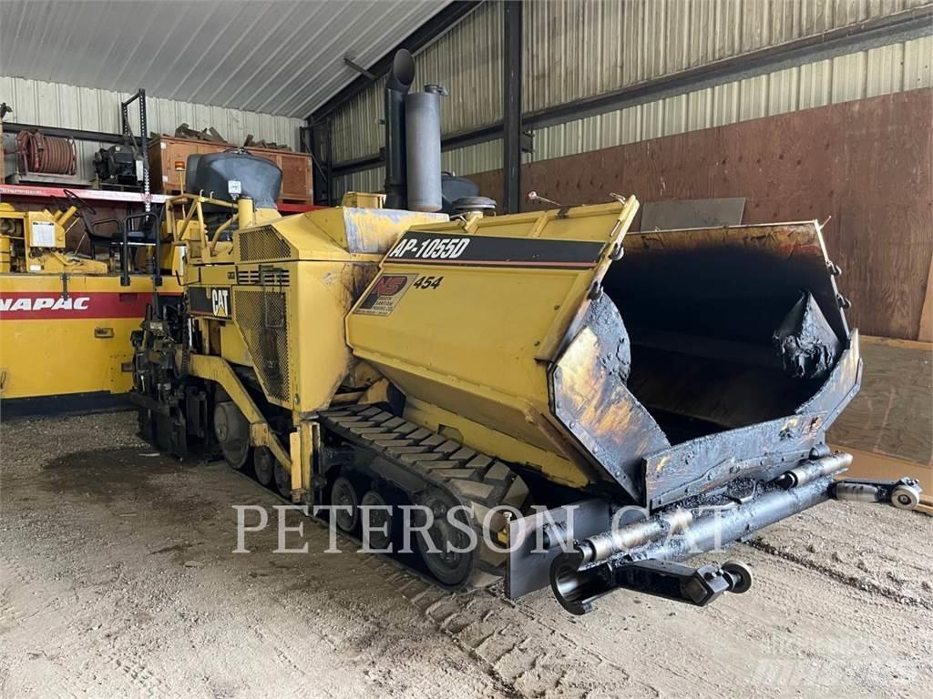 CAT AP1055D Asfaltafwerkmachines