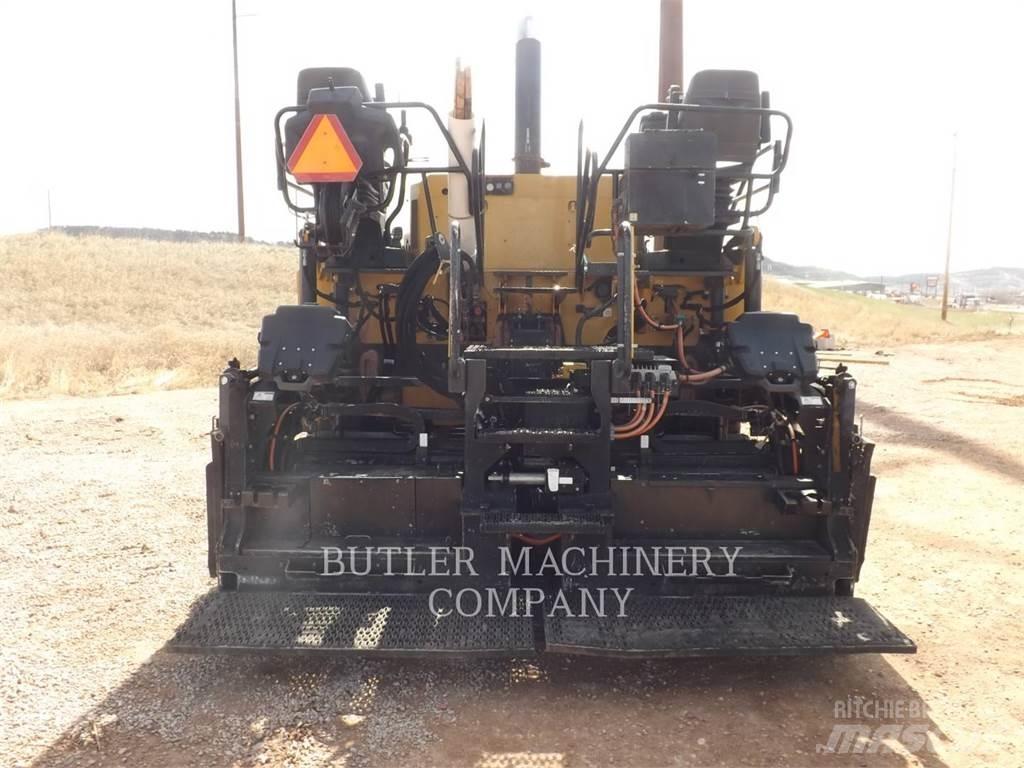 CAT AP1055F Asfaltafwerkmachines