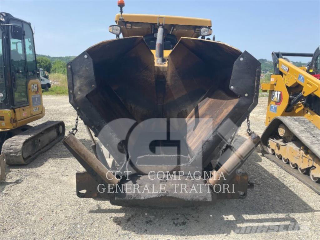 CAT AP300F Asfaltafwerkmachines