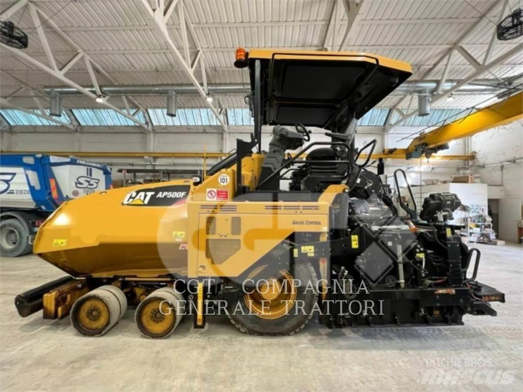 CAT AP500F Asfaltafwerkmachines