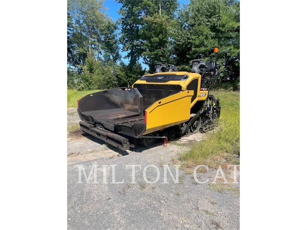 CAT AP555 Asfaltafwerkmachines