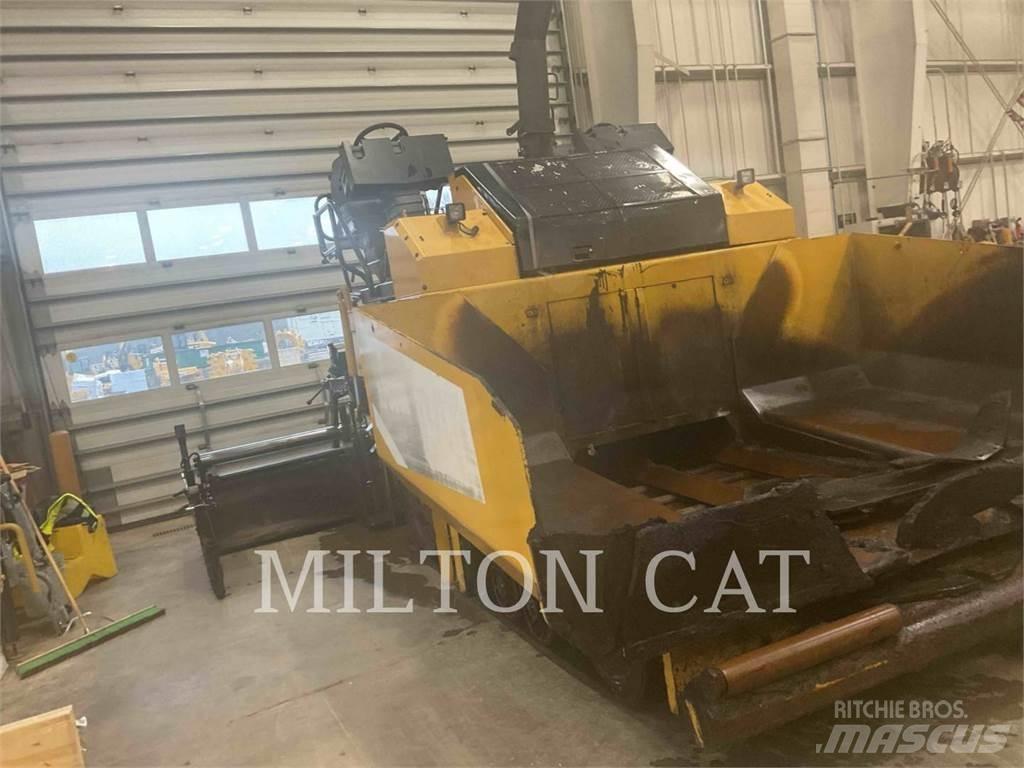 CAT AP555E Asfaltafwerkmachines