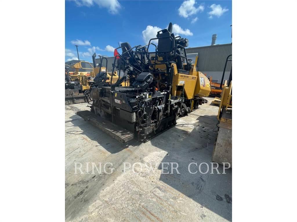 CAT AP555F Asfalt recyclers