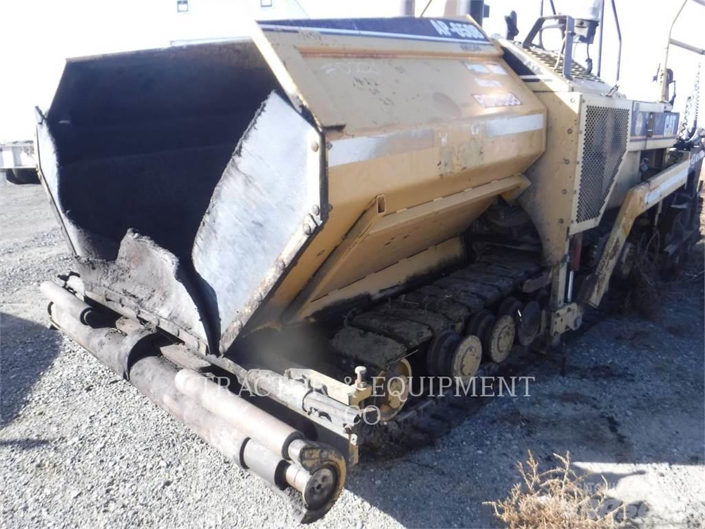 CAT AP650B Asfaltafwerkmachines