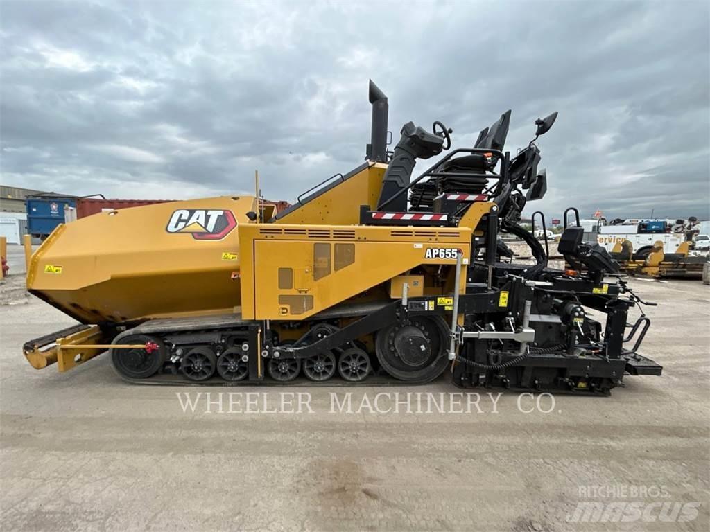 CAT AP655 Asfaltafwerkmachines