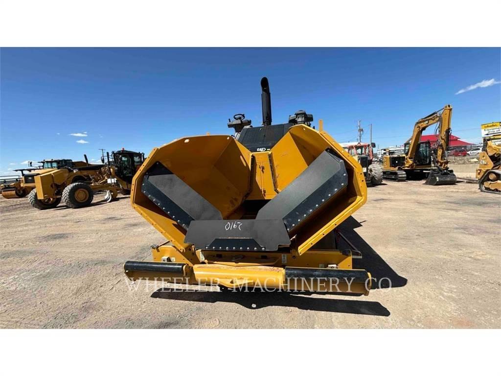 CAT AP655 Asfaltafwerkmachines