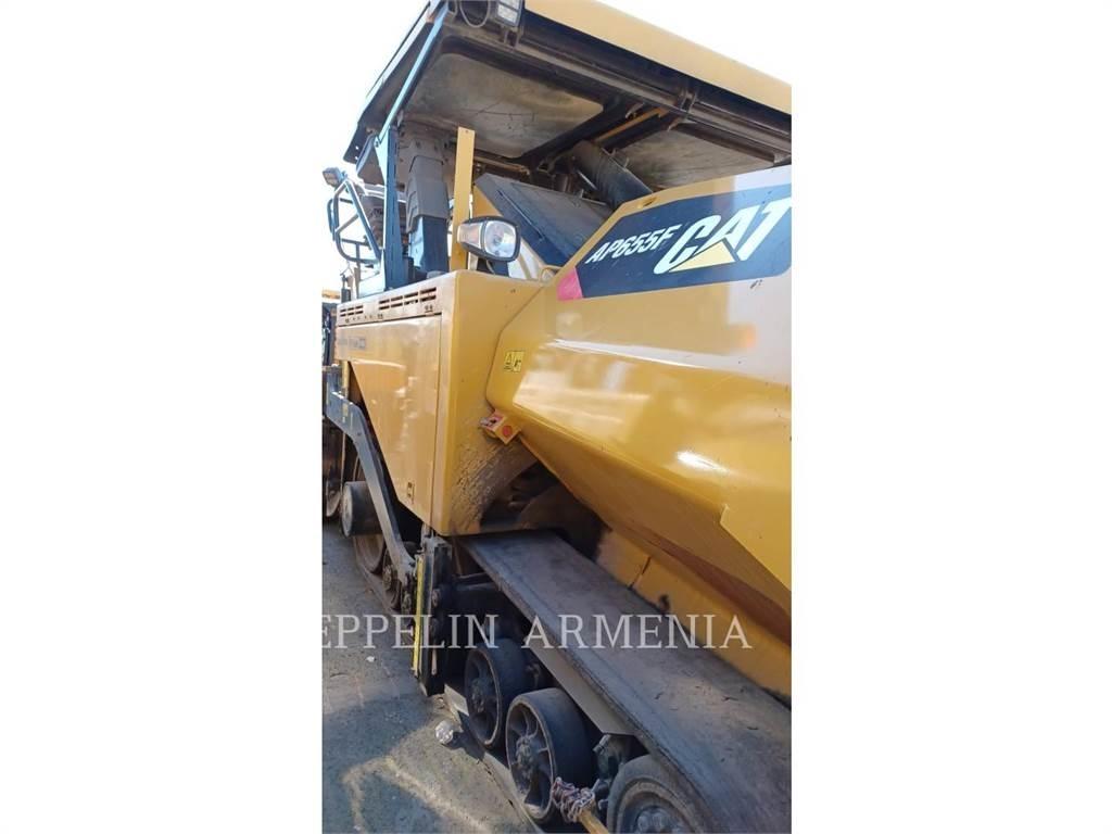 CAT AP655FLRC Asfaltafwerkmachines
