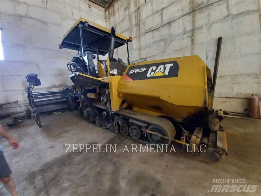 CAT AP655FLRC Asfaltafwerkmachines