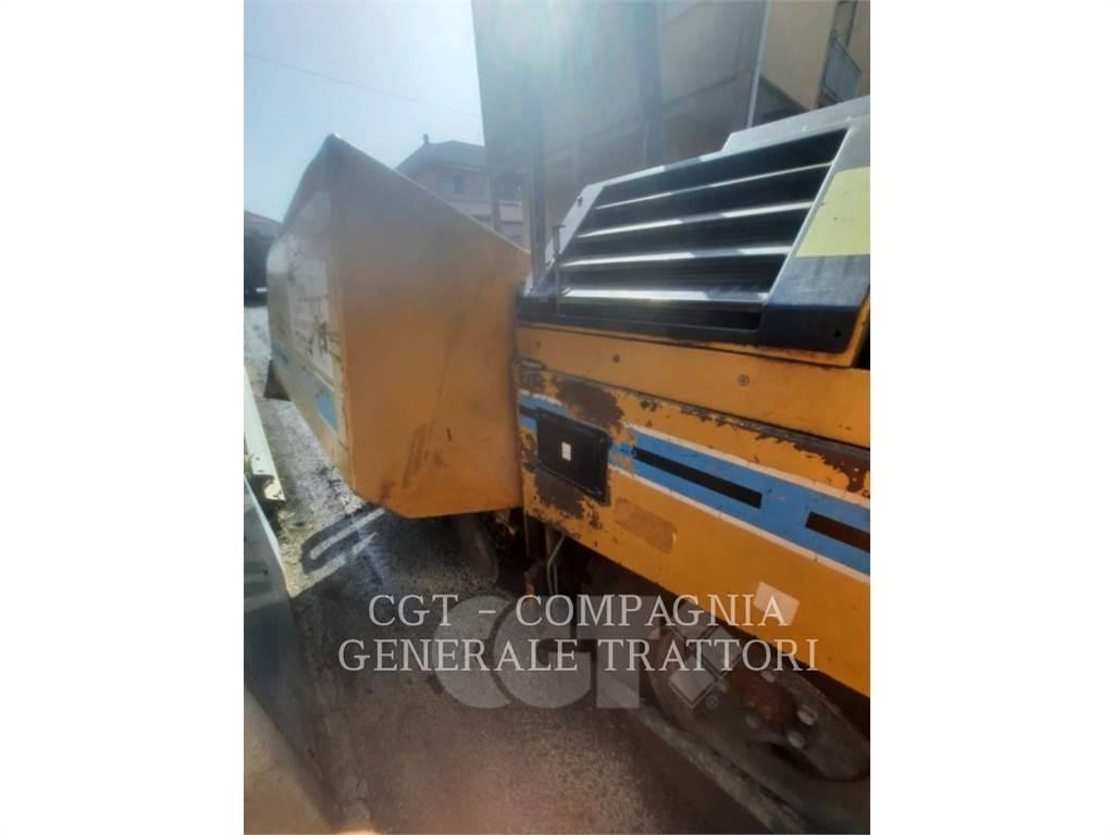 CAT BB730 Asfaltafwerkmachines