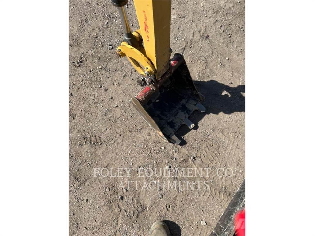 CAT BK300P15 Rupsgraafmachines