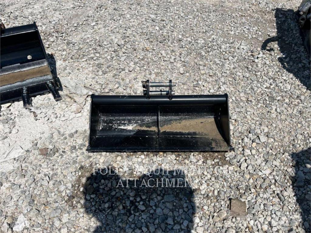 CAT BK300P28 Rupsgraafmachines