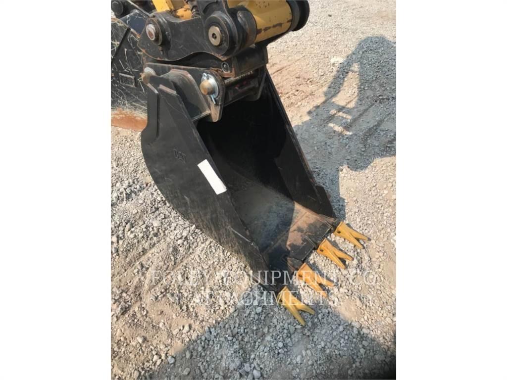 CAT BK310P24 Rupsgraafmachines