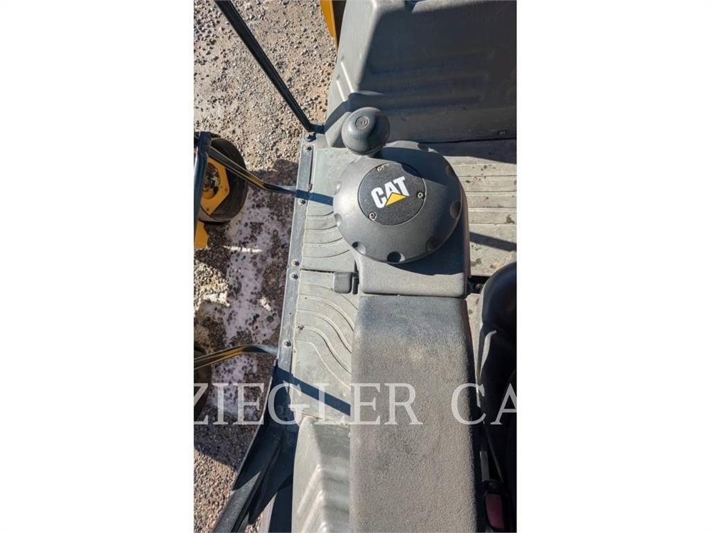 CAT CB10 Grondverdichtingsmachines