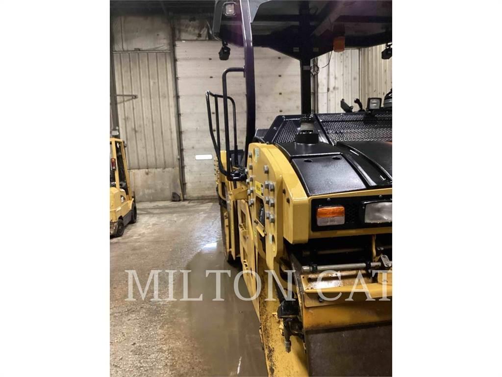 CAT CB13 Grondverdichtingsmachines