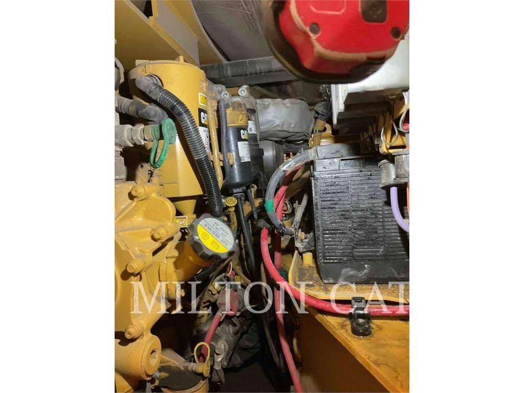 CAT CB15 Grondverdichtingsmachines