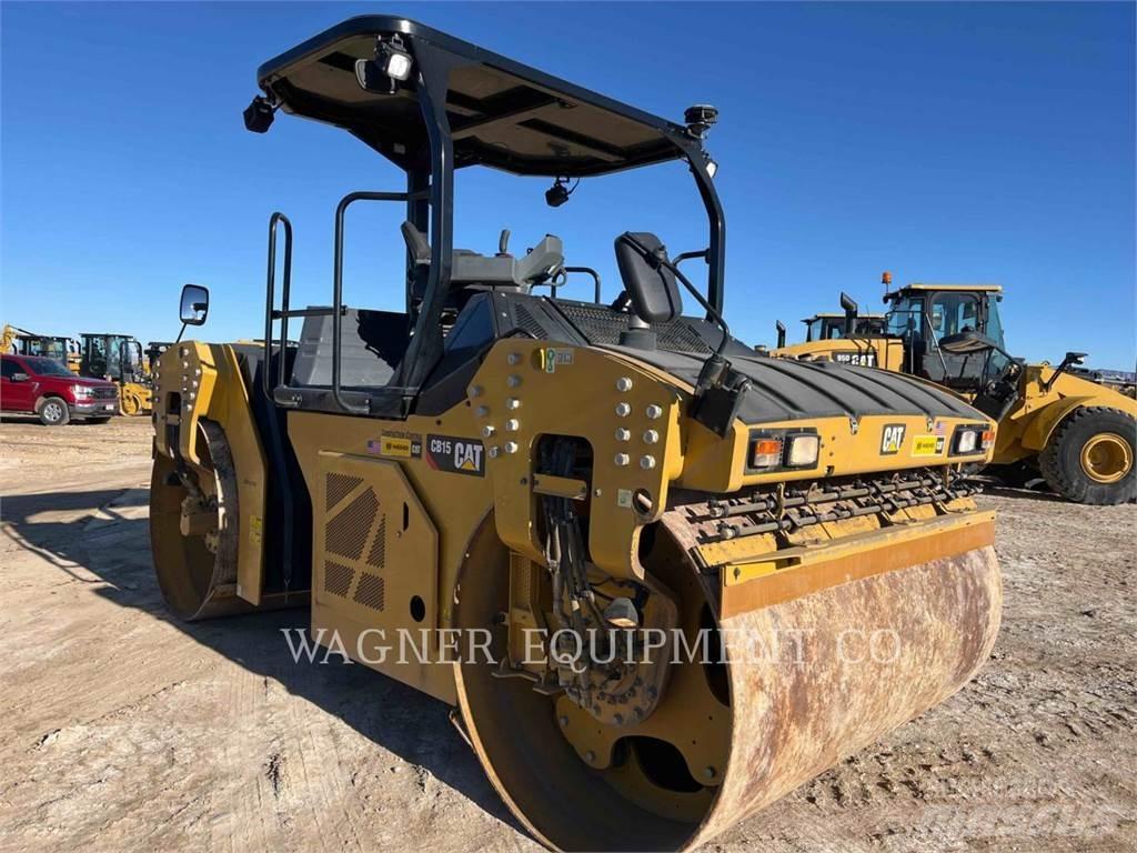 CAT CB15 Grondverdichtingsmachines